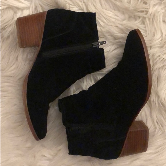 Aldo Black Booties - Picture 7 of 7